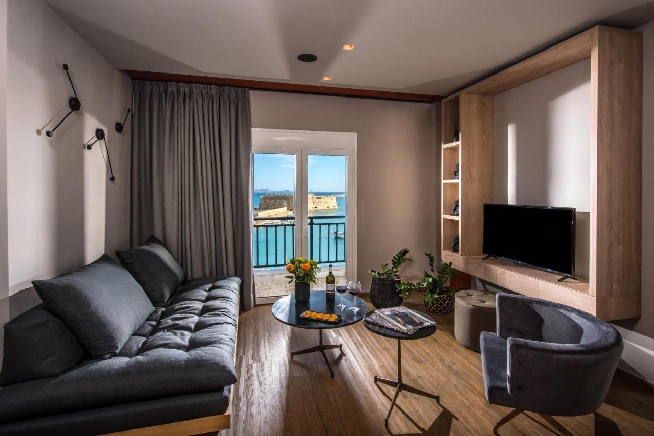 Everblue Sea View Apt Heraklion  ภายนอก รูปภาพ